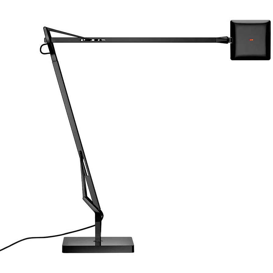 Flos Kelvin Edge bordlampe, sort med bordfod