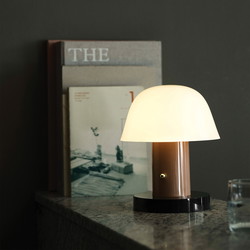 &Tradition Setago JH27 bordlampe, nude & forest