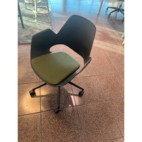 Houe Falk stol m/armlæn 12901-204294