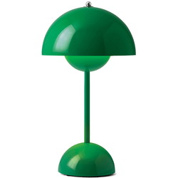 &Tradition Flowerpot VP9 bordlampe, signal green