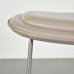 Brugt Cappellini barstol med beige-malet læder på sædet, høj model