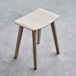 Four Design Stools 45 taburet med sædepolstring